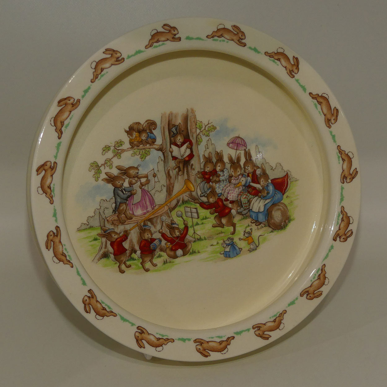 royal-doulton-bunnykins-tableware-the-duet-baby-plate-large-round
