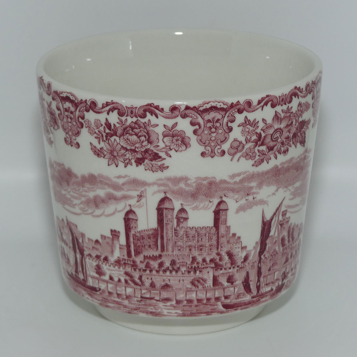Enoch Wedgwood | Royal Homes of Britain | Red and White planter