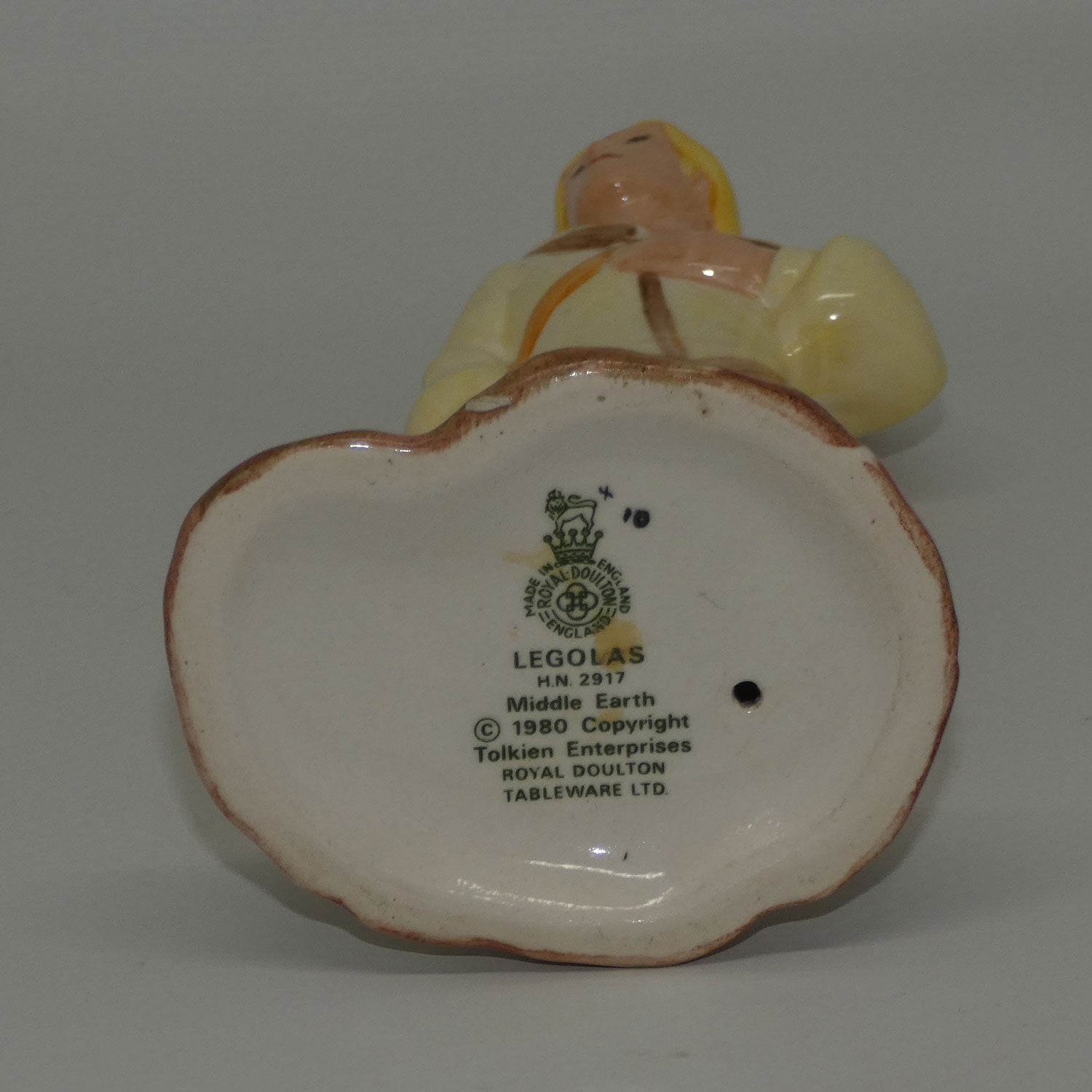 hn2917-royal-doulton-figure-legolas