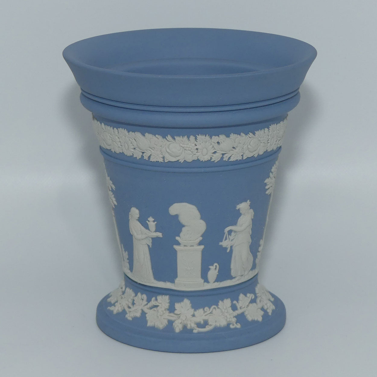 Wedgwood Jasper | White on Pale Blue | Pedastal vase | 12.5cm