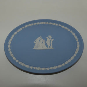 wedgwood-jasper-white-on-pale-blue-maidens-and-cage-oval-tray