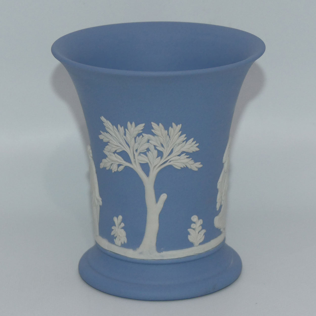 wedgwood-jasper-white-on-pale-blue-flaired-and-footed-vase-boxed