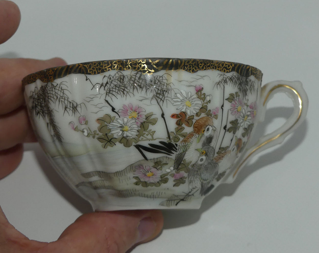 japanese-egg-shell-finely-decorated-kutani-cup-and-saucer-1