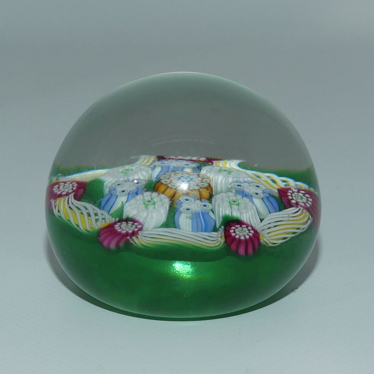 john-deacons-scotland-complex-latticino-garland-miniature-paperweight-emerald