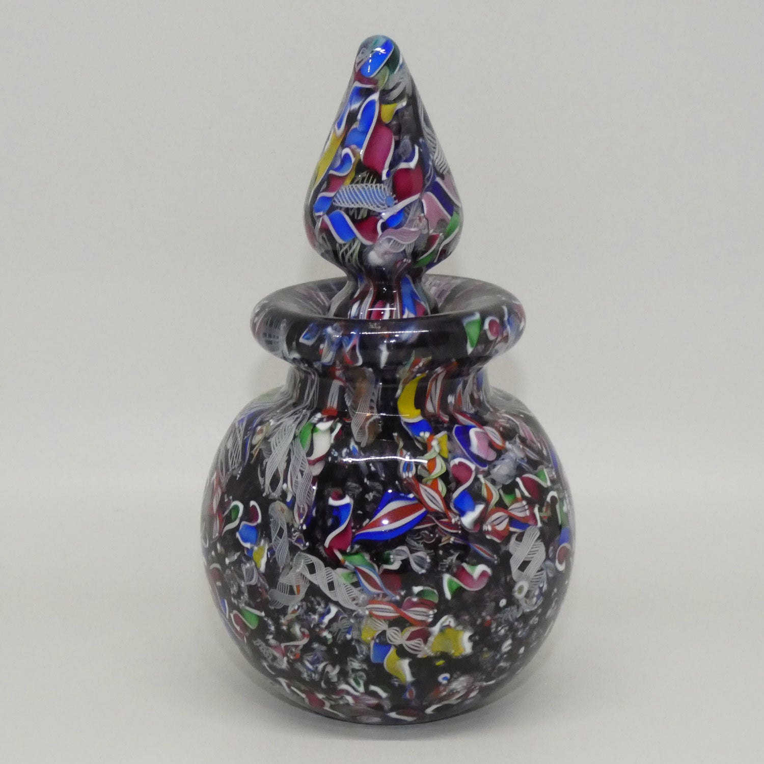 john-deacons-scotland-perfume-bottle-latticino-end-of-day-amethyst