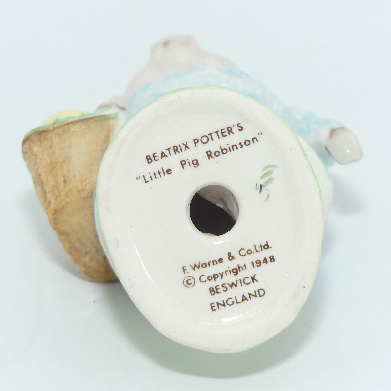 beswick-beatrix-potter-little-pig-robinson-checked-dress-bp3b-2