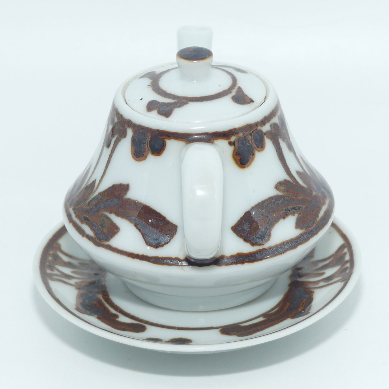 oriental-miniature-tea-pot-and-stand