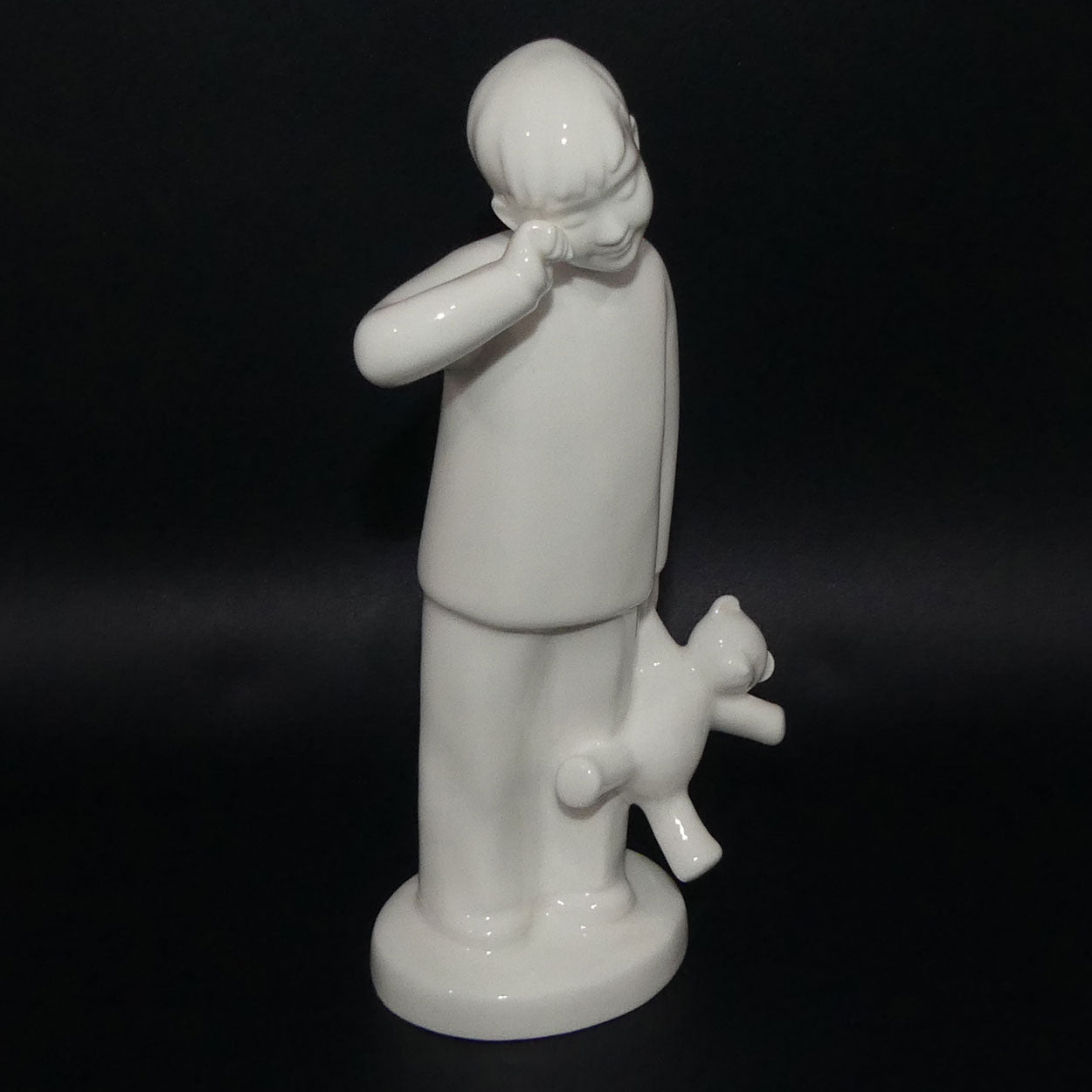 Coalport figurine | Moments by Coalport | Sleepyhead