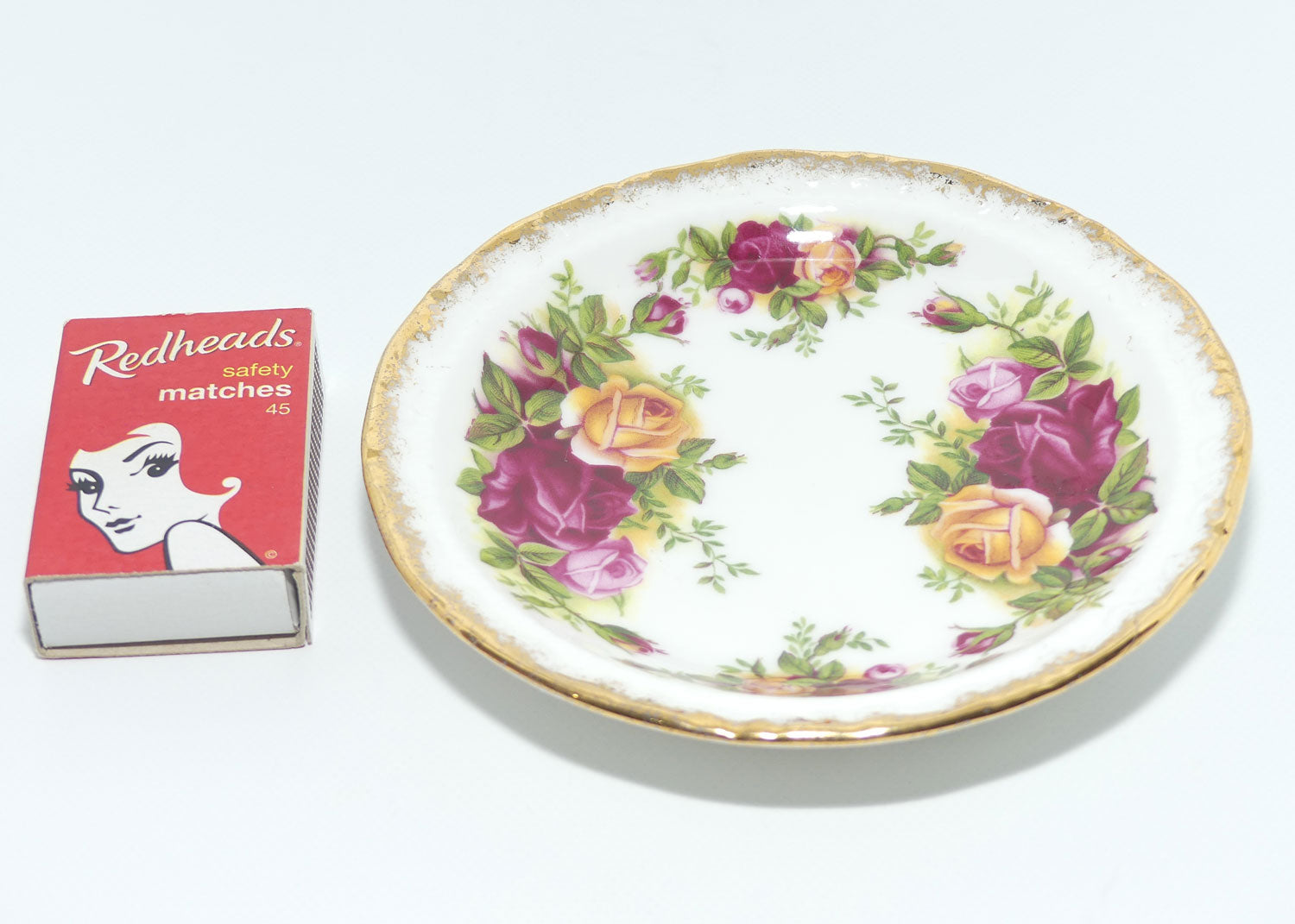 Royal Albert Bone China England Old Country Roses butter or jam dish