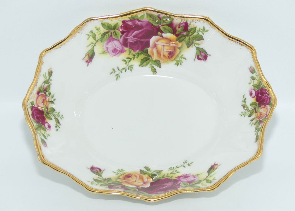 Royal Albert Bone China England Old Country Roses oval fancy dish