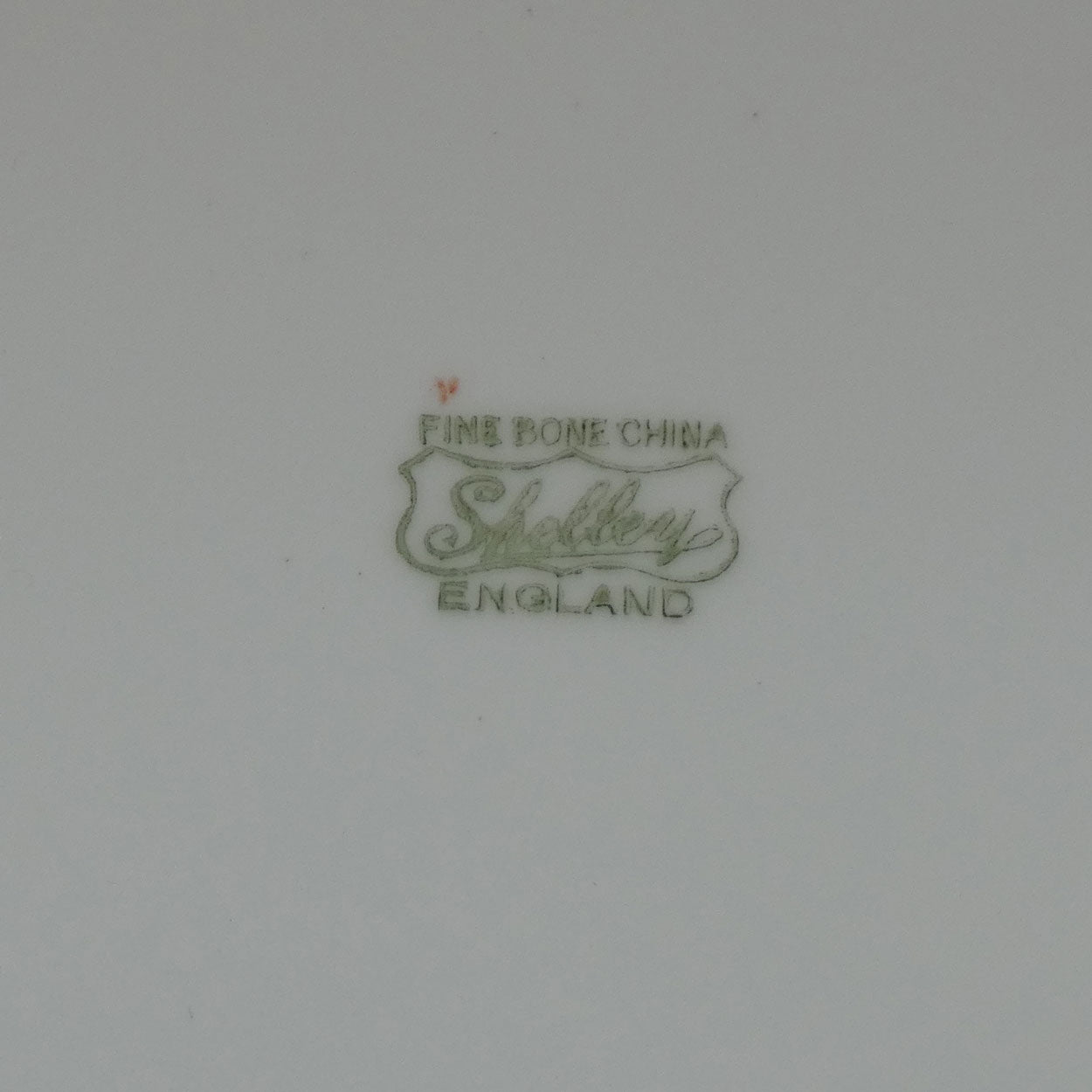 shelley-england-old-ireland-plate-pink-border-round