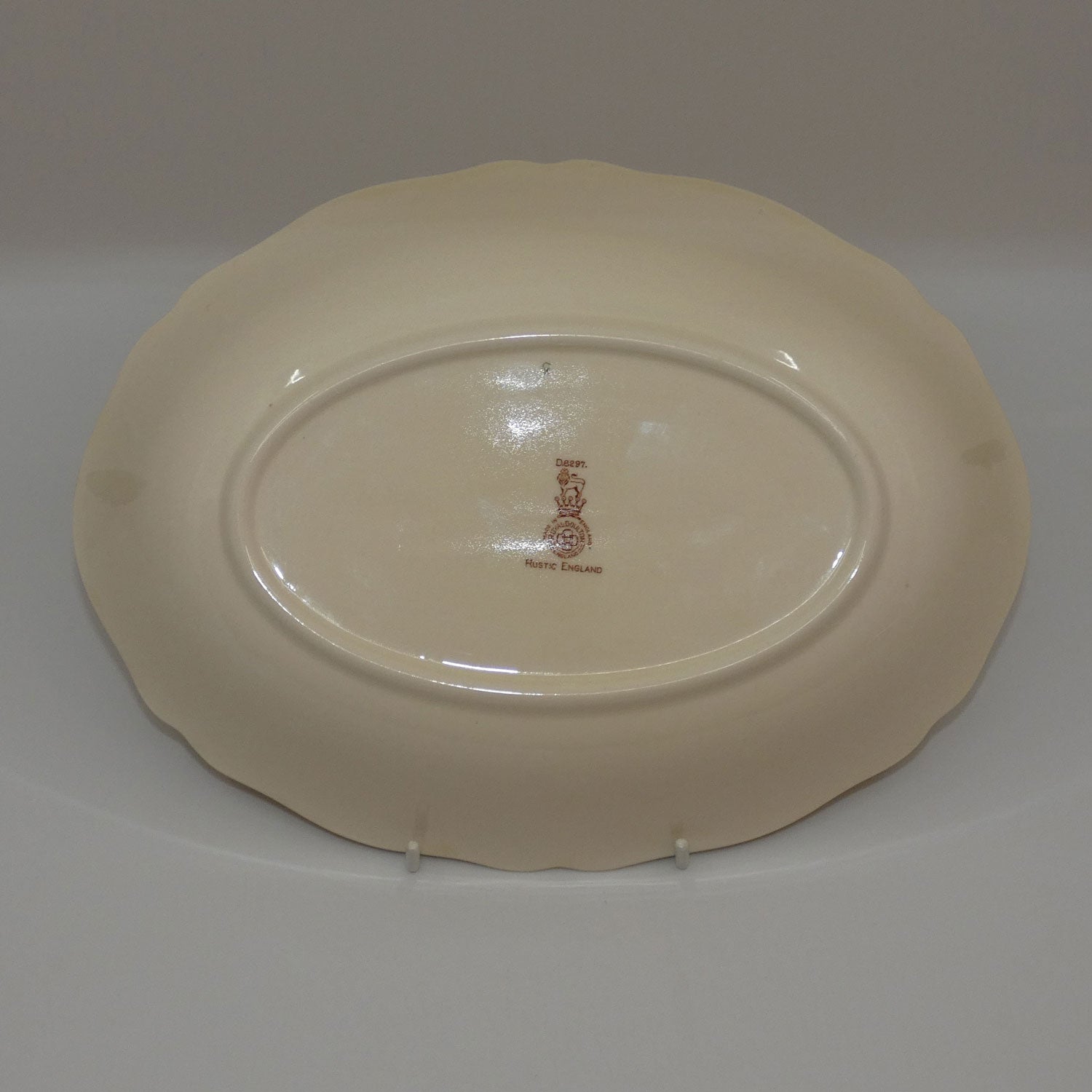 royal-doulton-rustic-england-large-oval-bowl-d6297