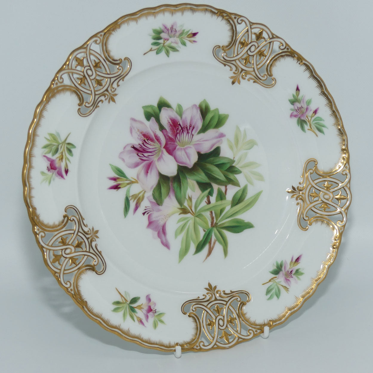 fine-quality-pierced-gallery-floral-decorated-cabinet-plate