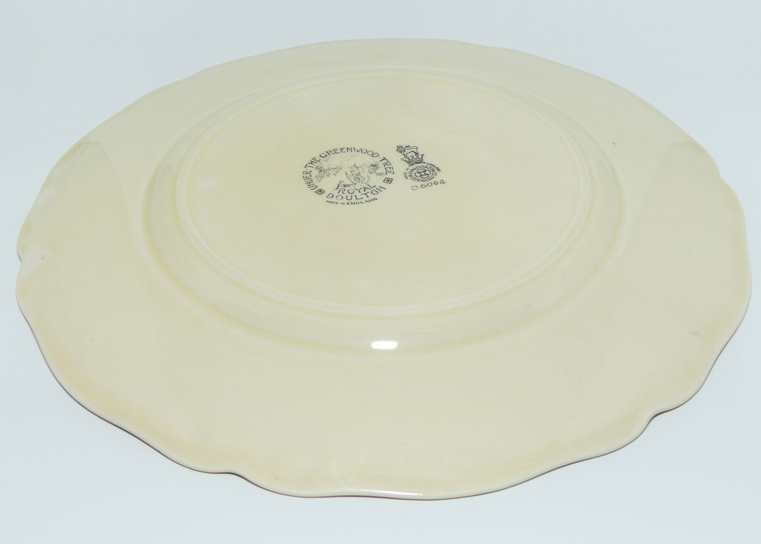 Royal Doulton Under the Greenwood Tree Leeds rack plate D6094 #1 | Mostly brown outfits