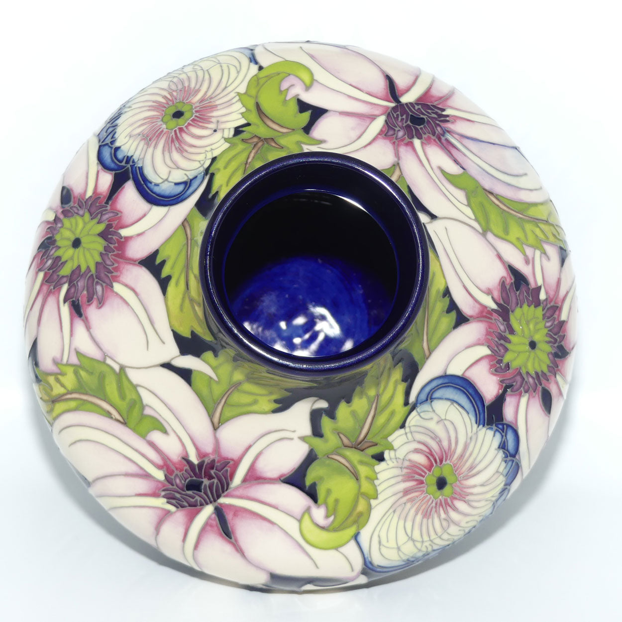 Moorcroft Pure Innocence 32/8 vase | LE 45/50