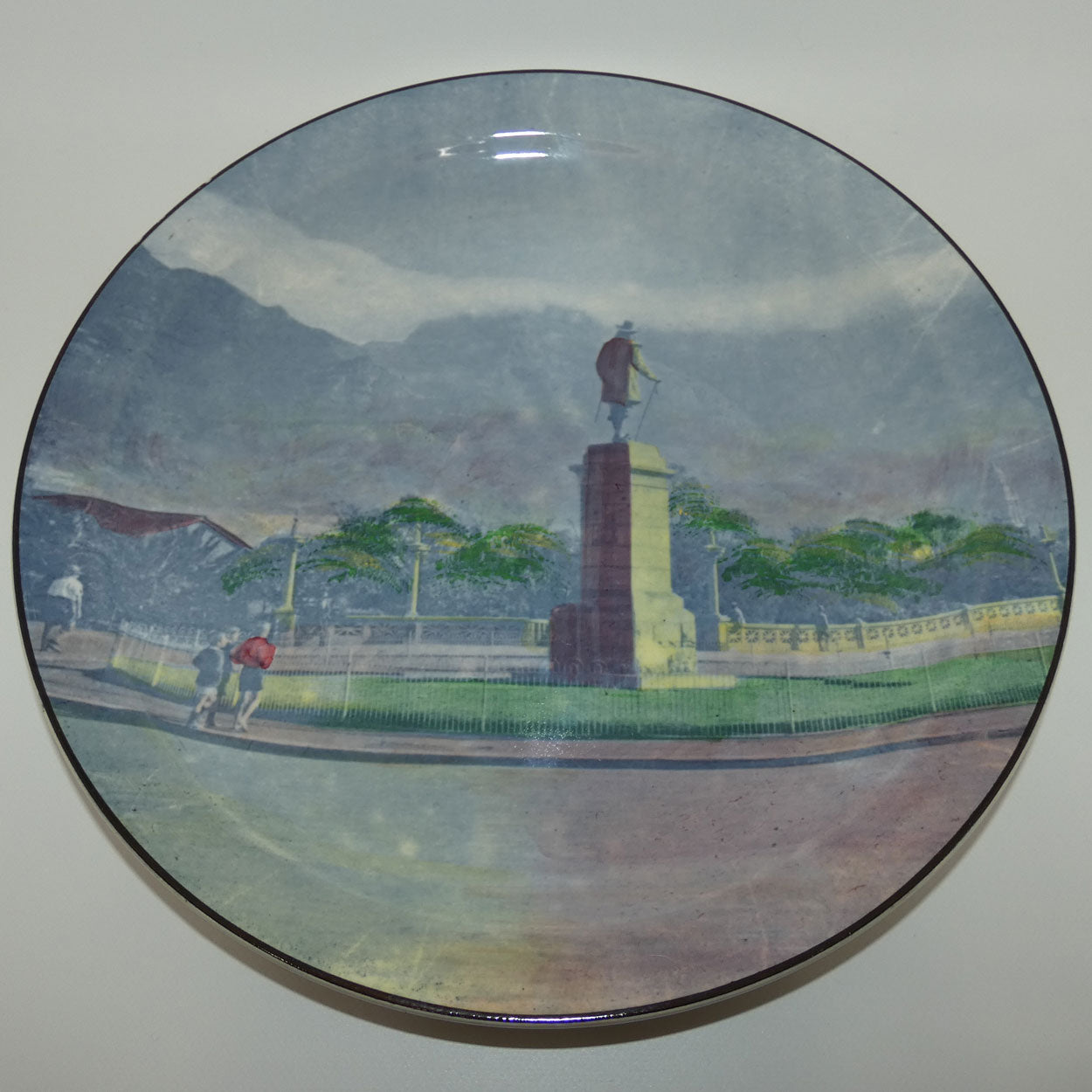 royal-doulton-south-african-van-riebeeck-statue-cape-town-plate-d5714