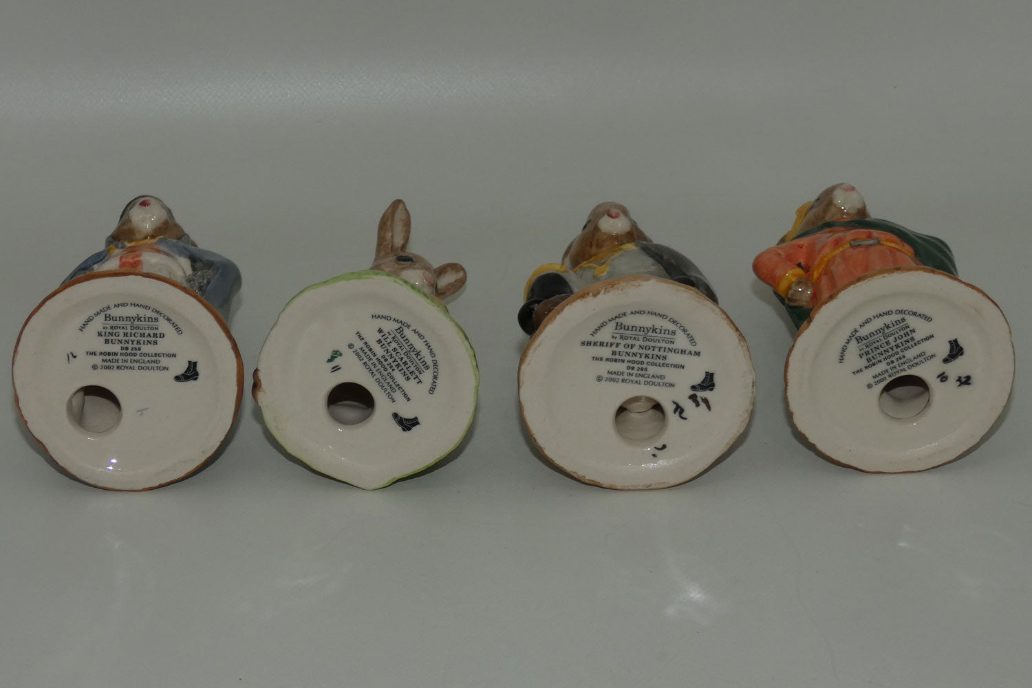 db243-db266-royal-doulton-bunnykins-robin-hood-figurine-set