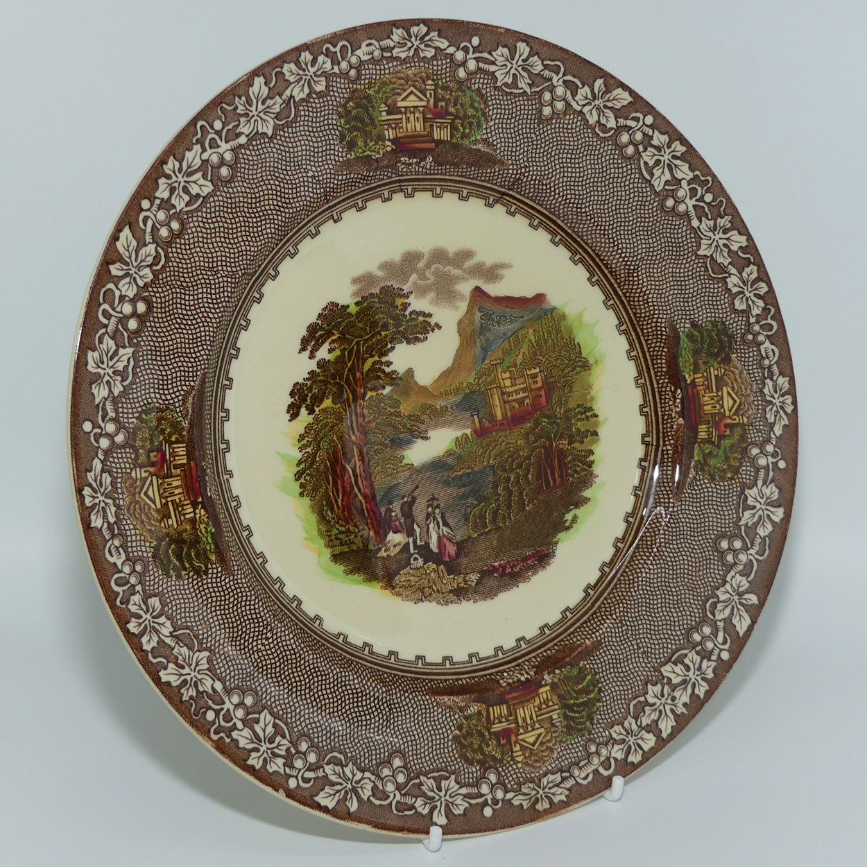 royal-staffordshire-pottery-jenny-lind-1795-castle-scene-plate
