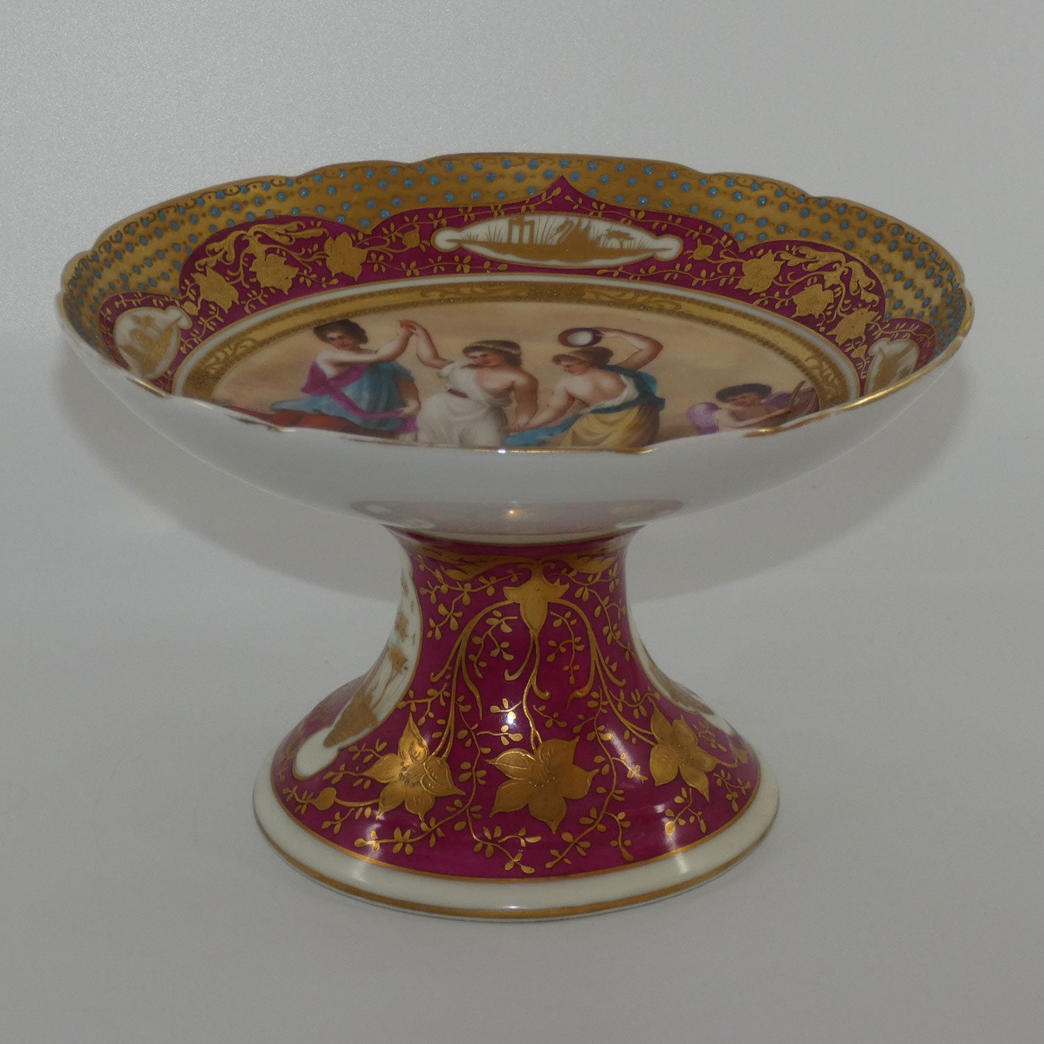 royal-vienna-tanzende-nymphen-comport-signed-kaufmann