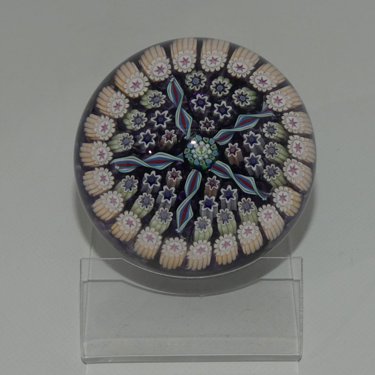 john-deacons-scotland-millefiori-5-spoke-small-paperweight-amethyst