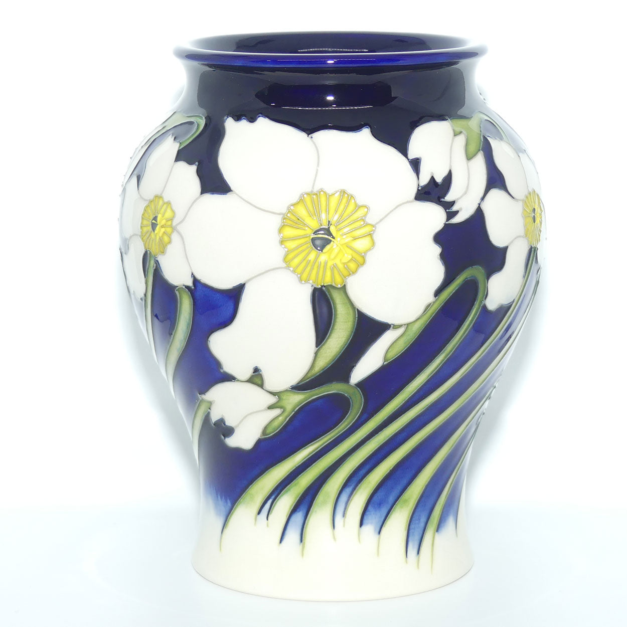 Moorcroft Pottery | Spring Breeze 146/7 vase | LE 18/75