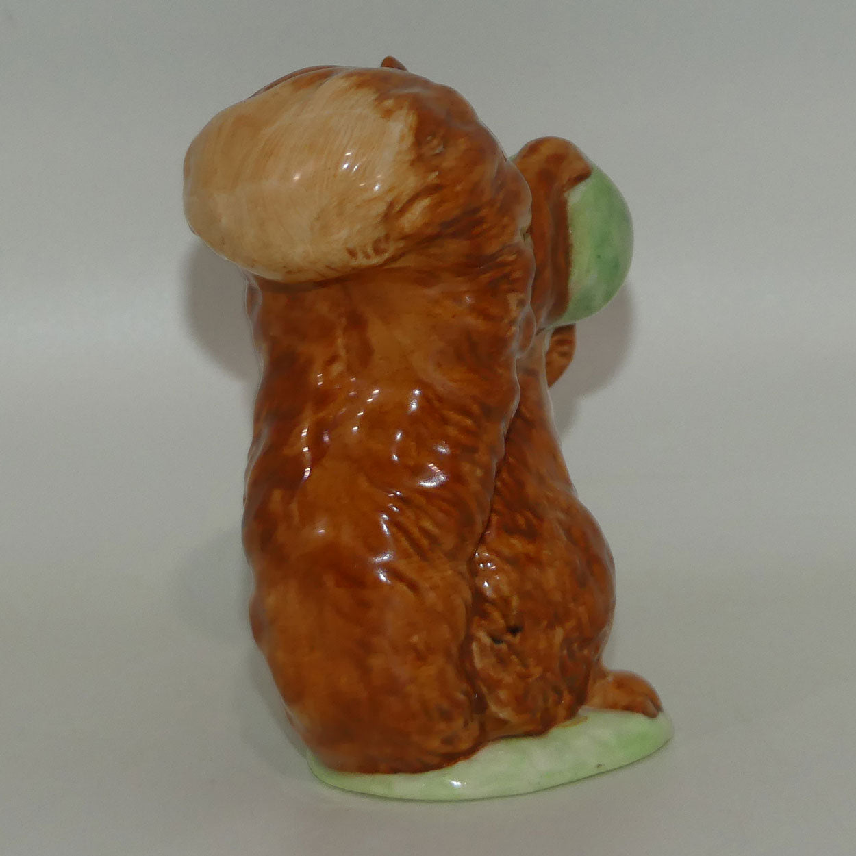 beswick-beatrix-potter-squirrel-nutkin-green-apple-bp3b-2