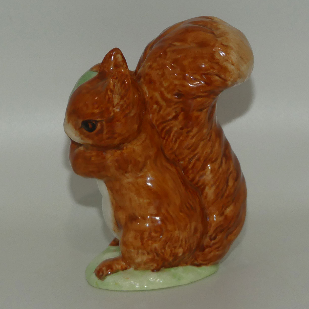beswick-beatrix-potter-squirrel-nutkin-green-apple-bp3b-2