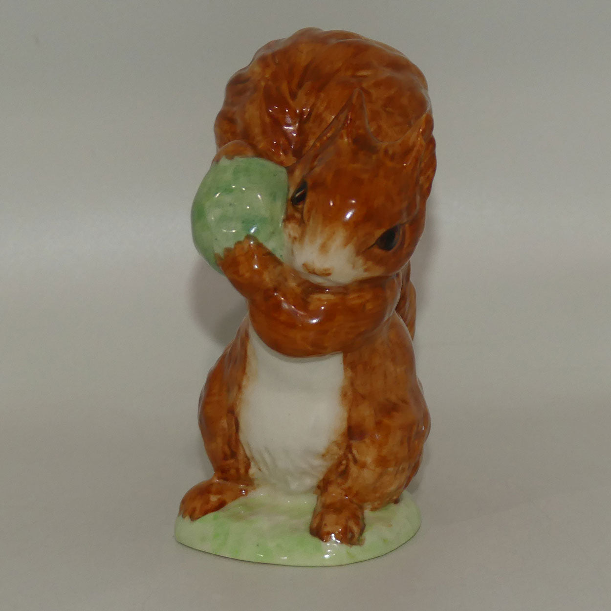 beswick-beatrix-potter-squirrel-nutkin-green-apple-bp3b-2