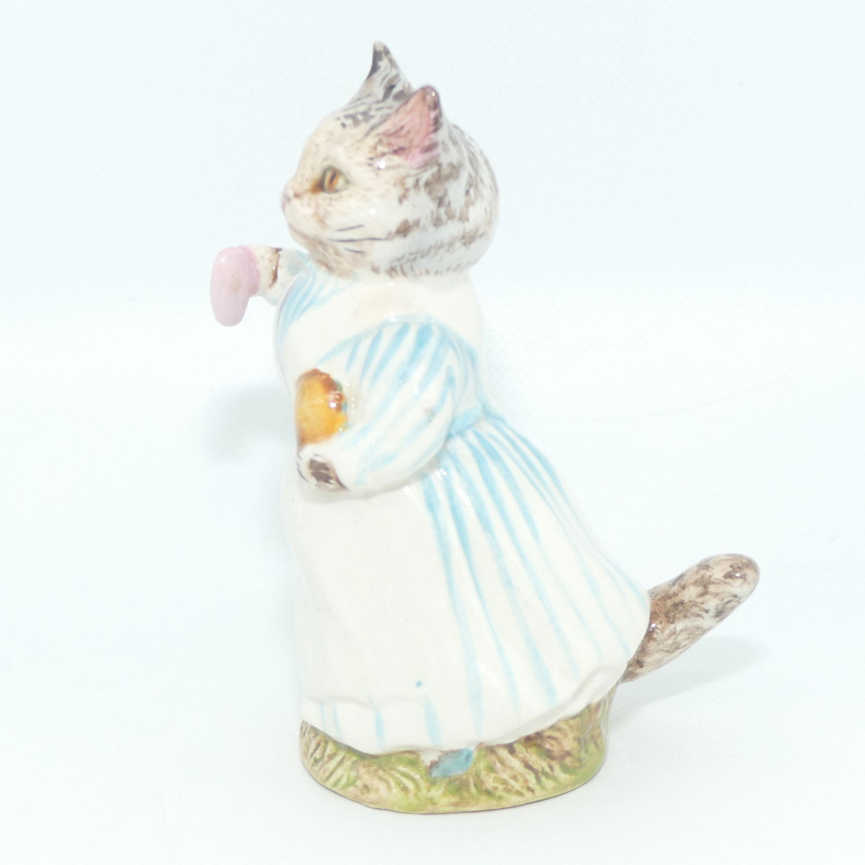beswick-beatrix-potter-tabitha-twitchet-p3a-blue-striped-top