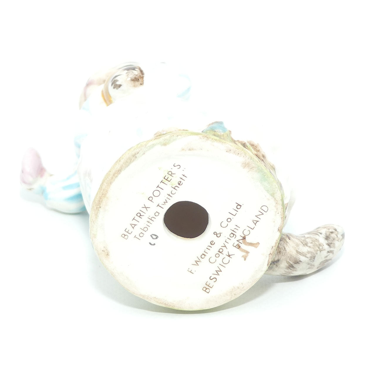 beswick-beatrix-potter-tabitha-twitchet-p3a-blue-striped-top