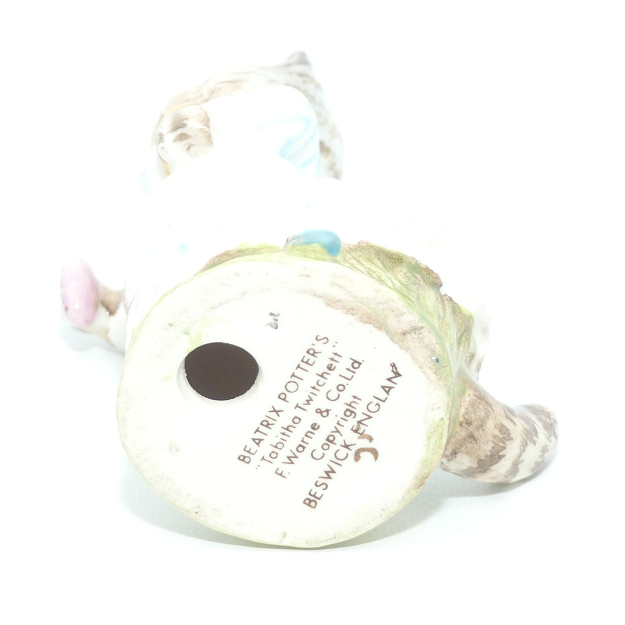 beswick-beatrix-potter-tabitha-twitchet-blue-striped-top-bp3b