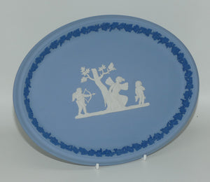 wedgwood-jasper-tri-colour-oval-cupid-tray