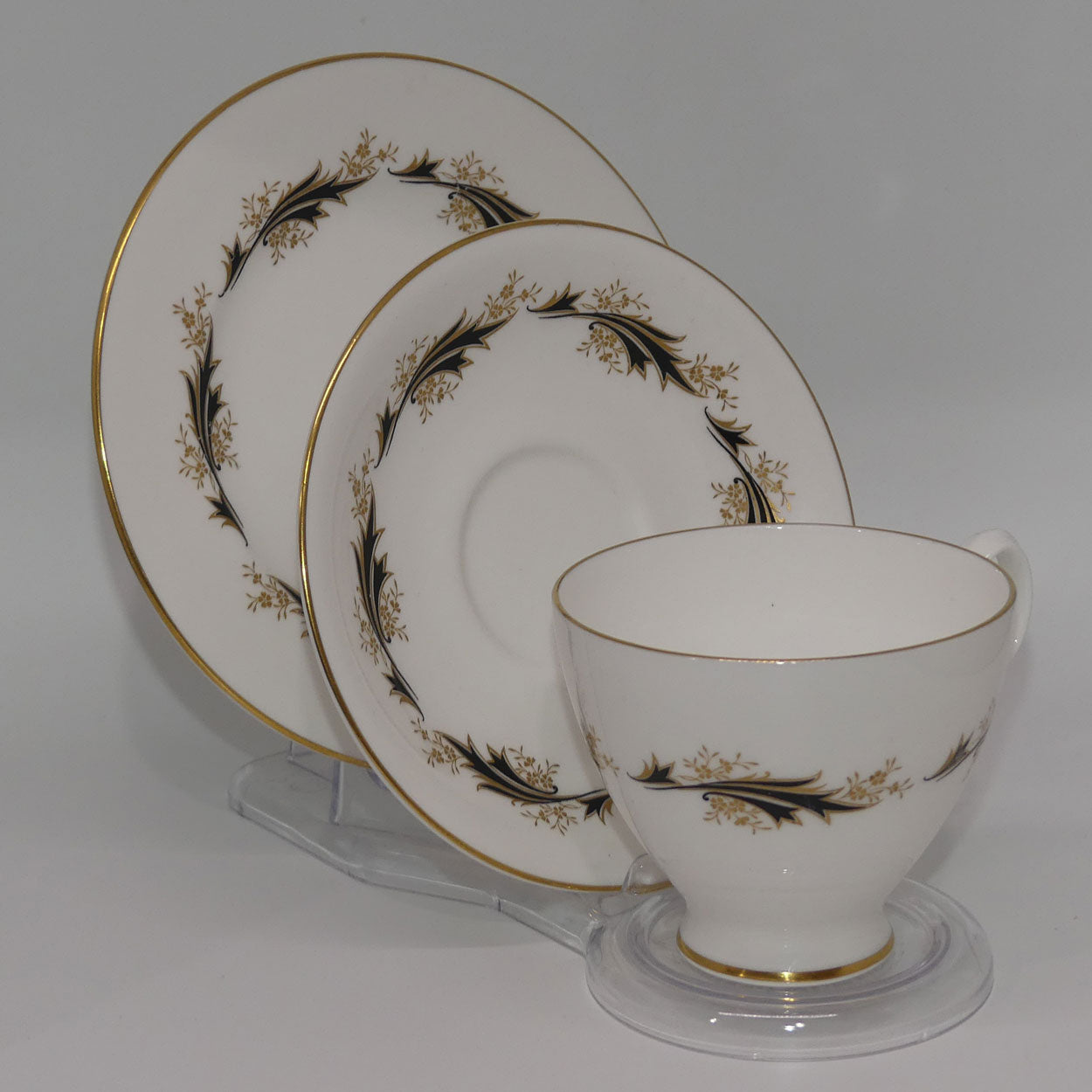 royal-albert-bone-china-england-high-society-trio
