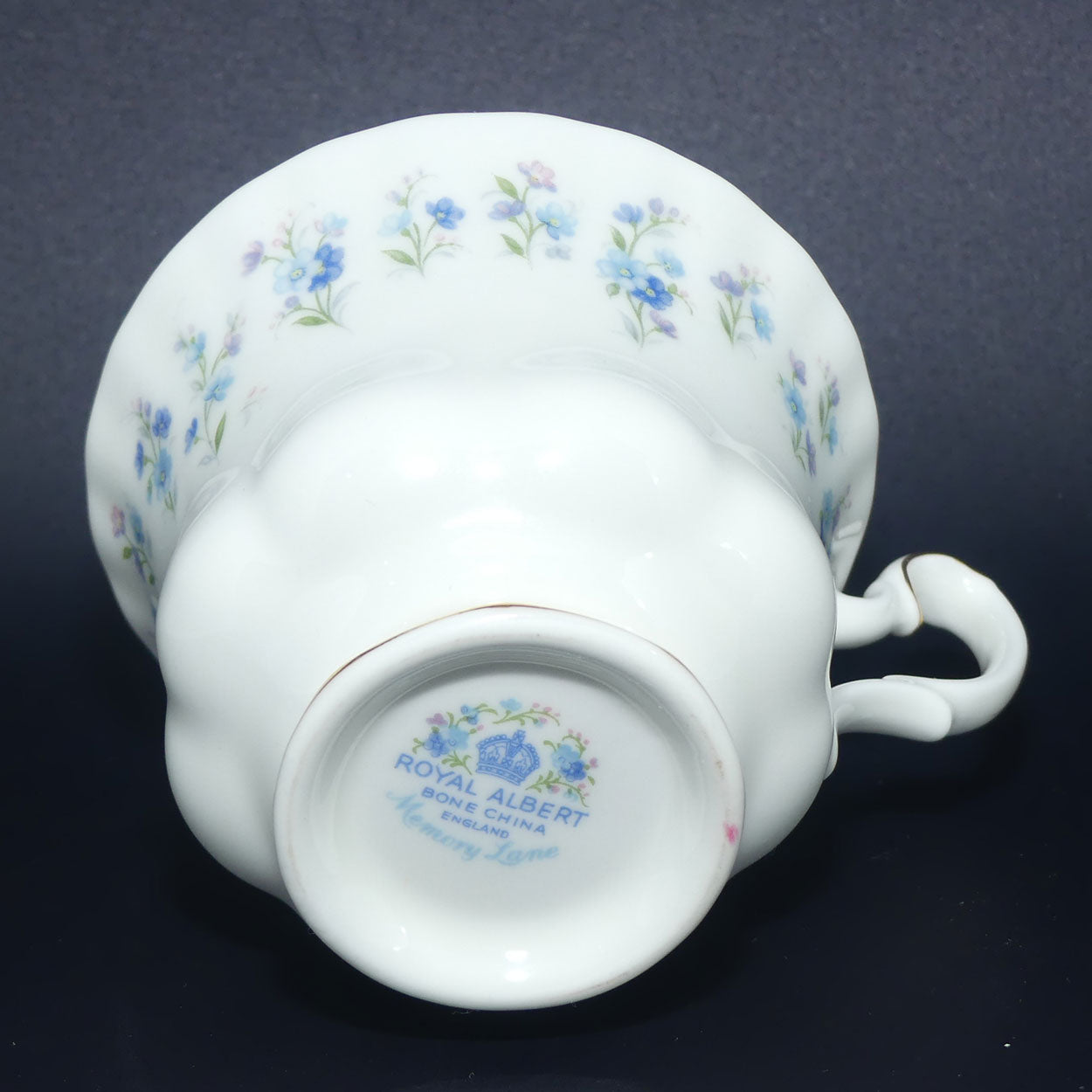 Royal Albert Bone China England Memory Lane trio