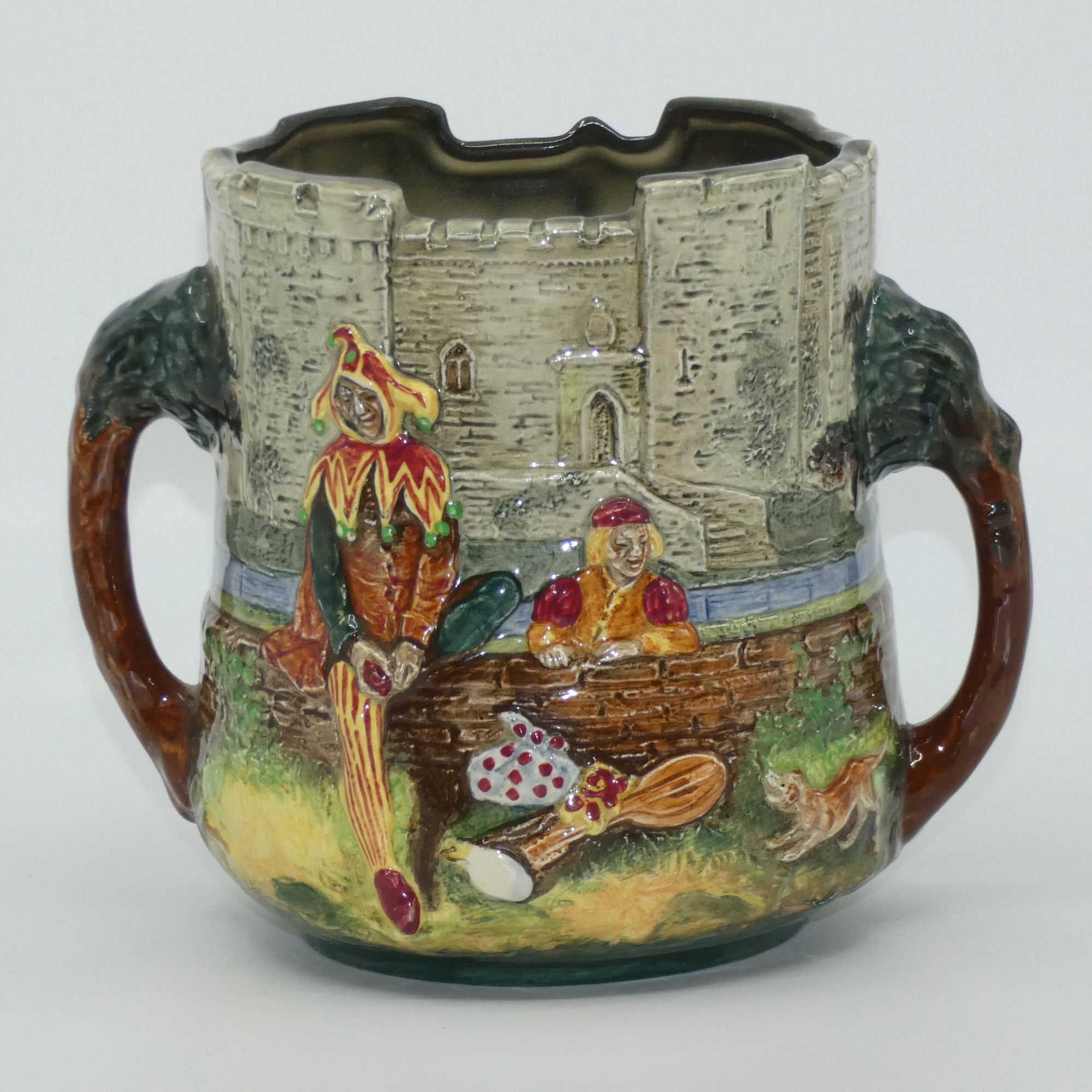 royal-doulton-the-wandering-minstrel-loving-cup