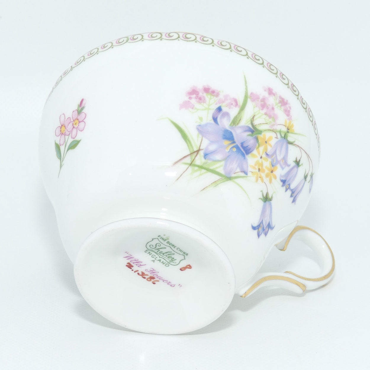 Shelley Henley shape Wildflowers pattern trio | Fancy edge border | Z13686